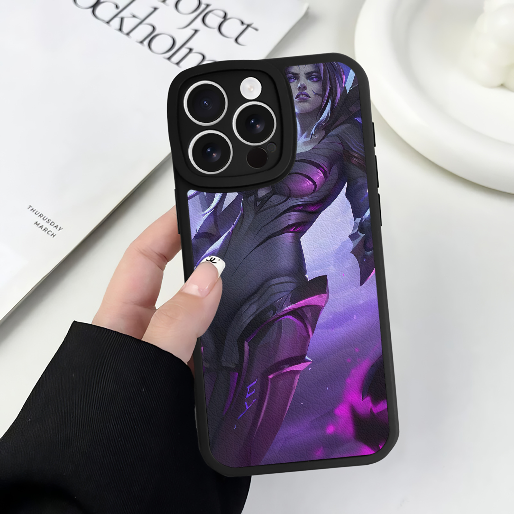 リーグ・オブ・レジェンド League of Legends LOL 【iPhone 16シリーズ対応】シリコンスマホケース（レザー調） 材質：シリコン
